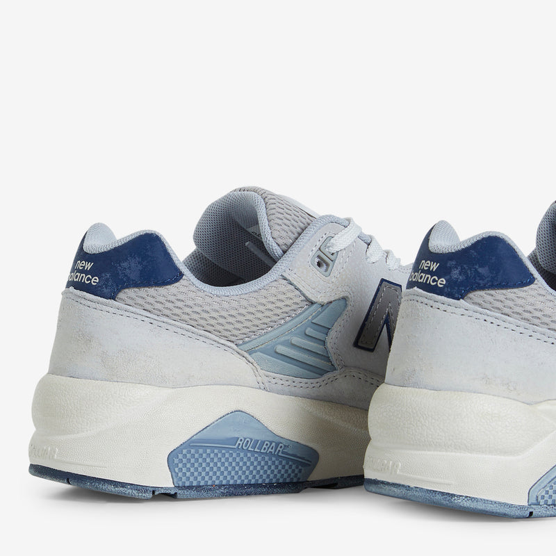 MT580MD2 Raincloud | NB Navy | Silver Metallic 'Grey Day'