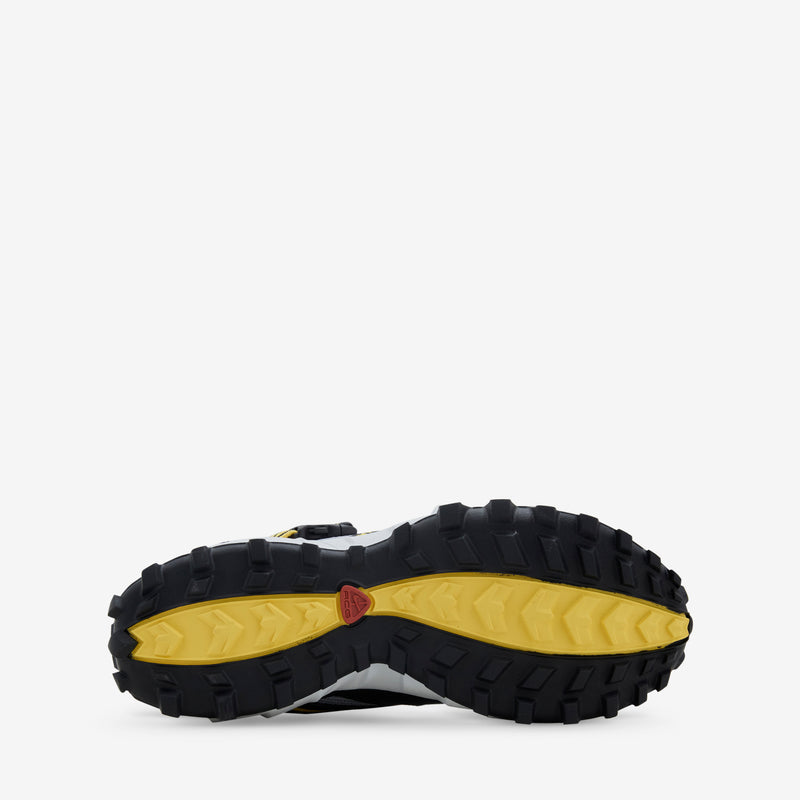 ACG Phassad Black | Yellow Zest | Metallic Silver Footwear