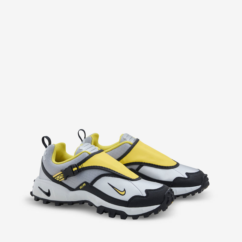 ACG Phassad Black | Yellow Zest | Metallic Silver Footwear
