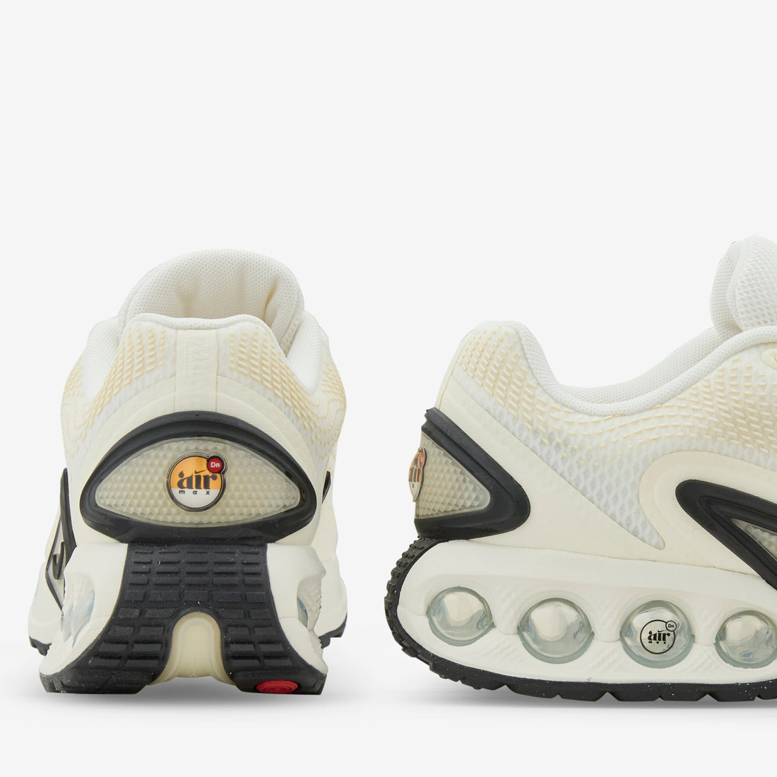 Air Max Dn Sail | Black | Coconut Milk | Beach Footwear