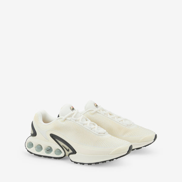 Air Max Dn Sail | Black | Coconut Milk | Beach Footwear