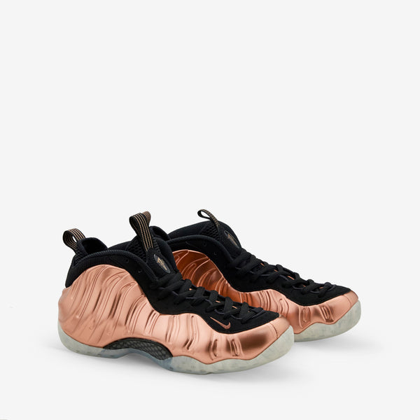 Air Foamposite One Black | Metallic Copper | Off Noir Footwear