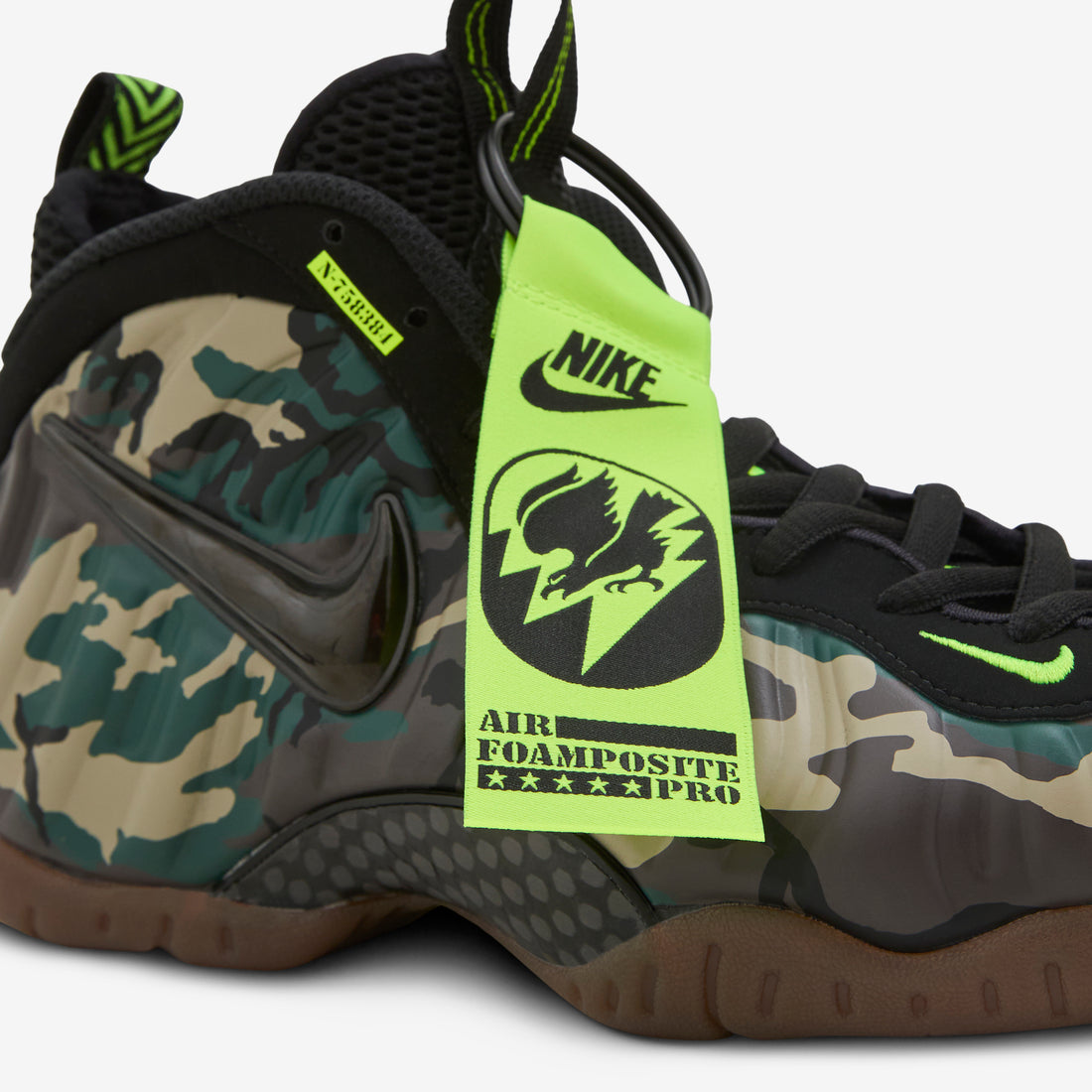 Air Foamposite Pro Premium Black | Black | Voltage Green | Gum Dark Brown Footwear