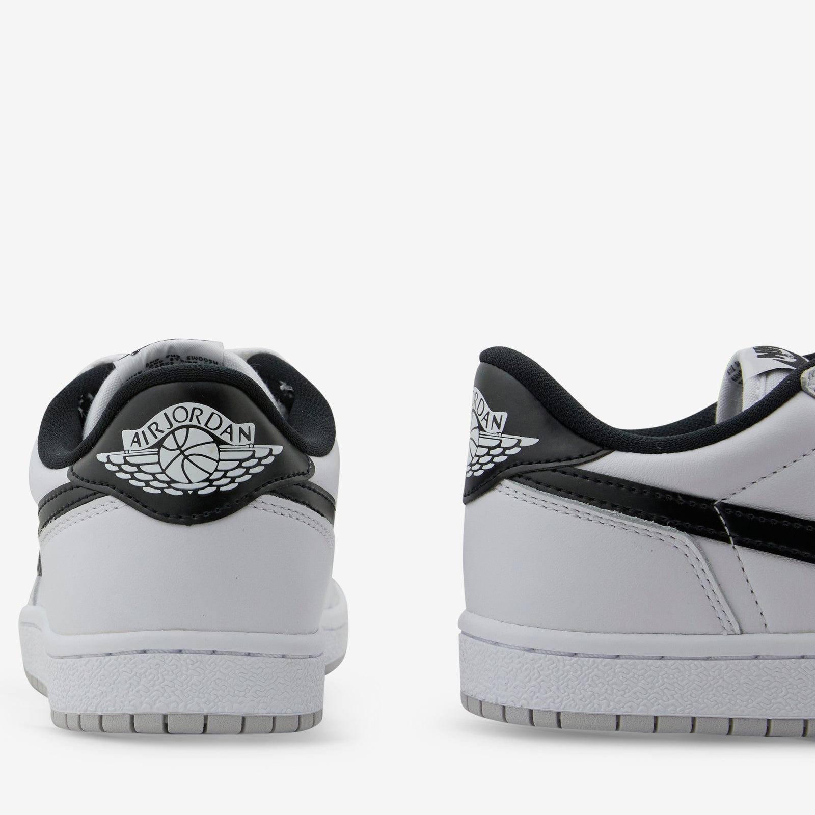 Nike air jordan 1 low white atmosphere grey & black store