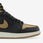 Grade School Air Jordan 1 High OG Black | Metallic Gold | Sail