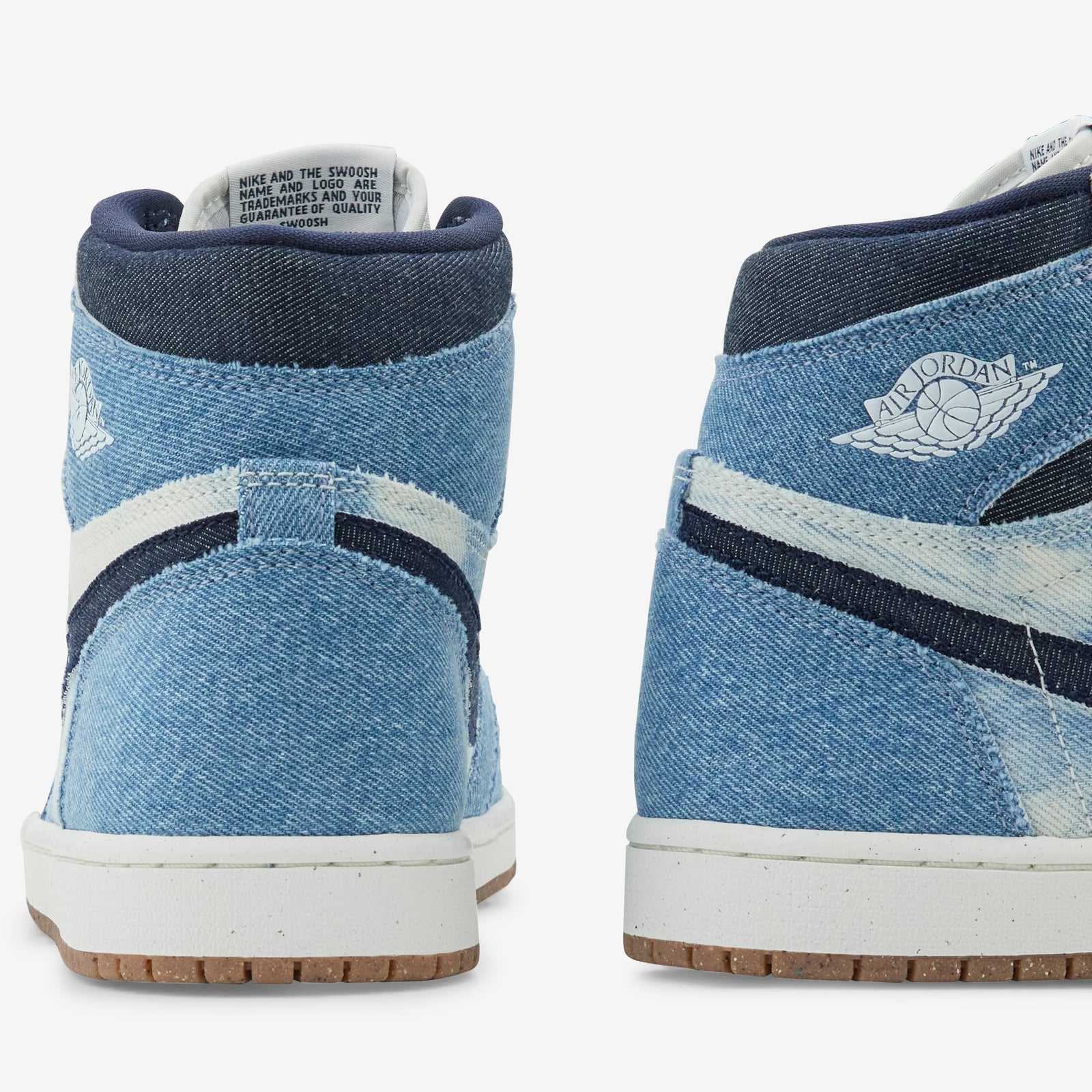 Air Jordan 1 Retro High Summit White Obsidian Summit White Above The Clouds