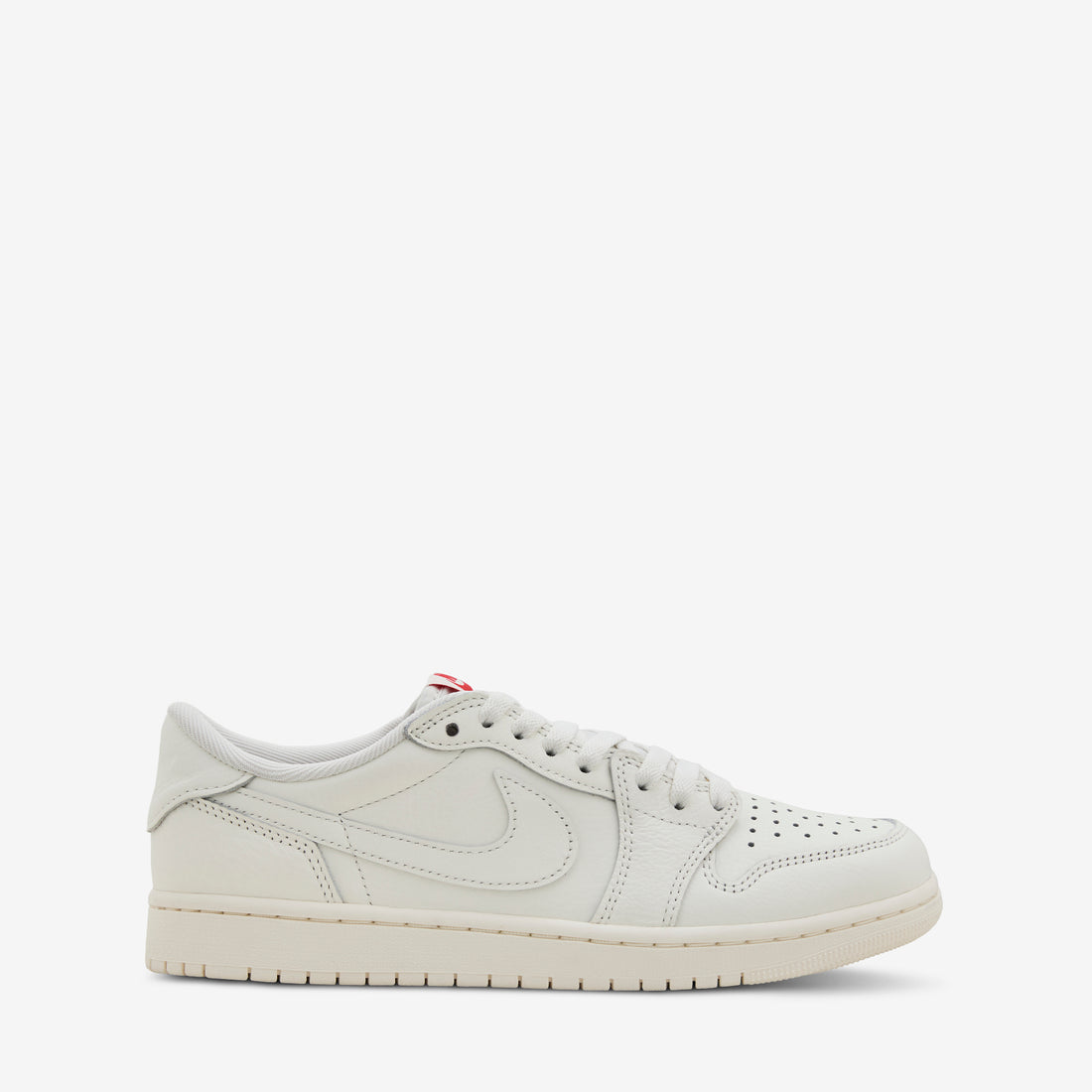 Air Jordan 1 Retro Low OG Sail | Sail | University Red Footwear