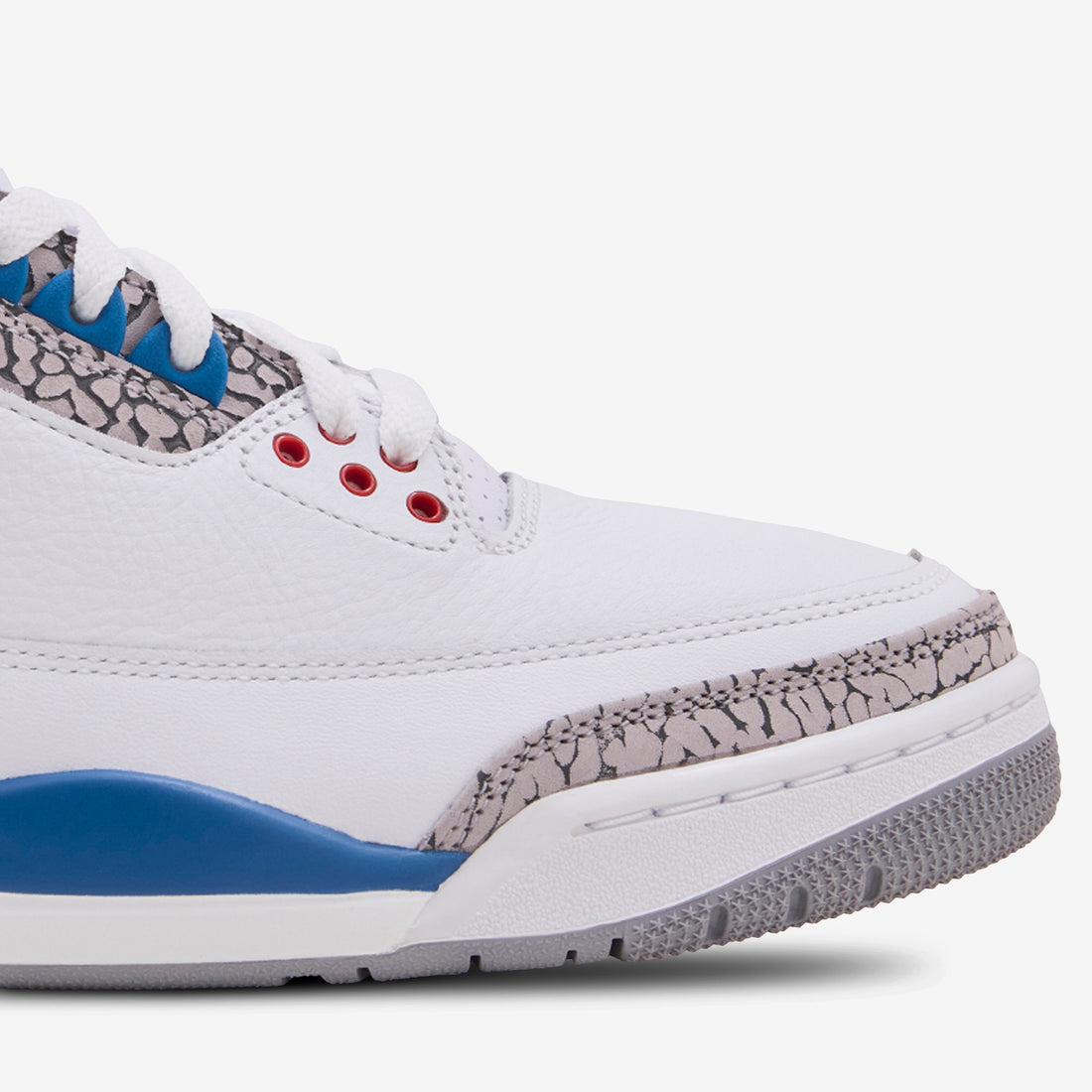 Grade School Air Jordan 3 Retro OG White | Fire Red | True Blue Footwear