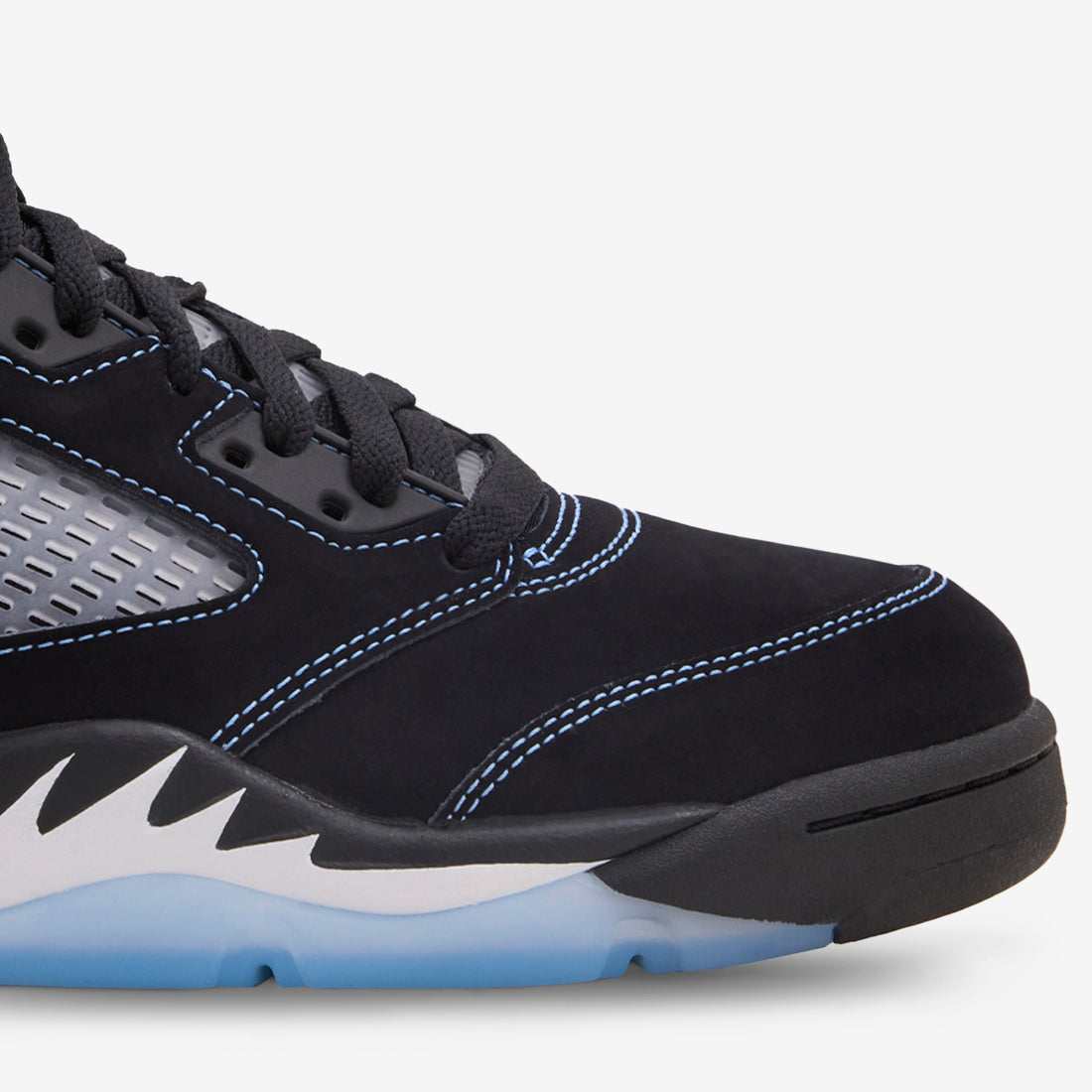 Grade School Air Jordan 5 Retro 'Black Carolina' Black | University Blue | White Footwear
