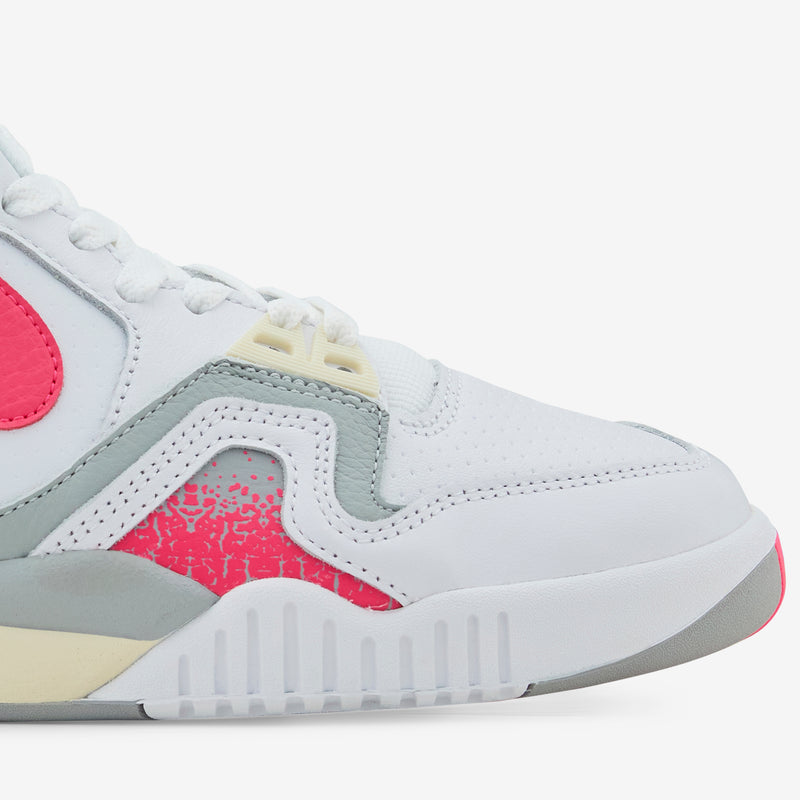 Air Tech Challenge 2 White | Racer Pink | Light Smoke Grey Footwear