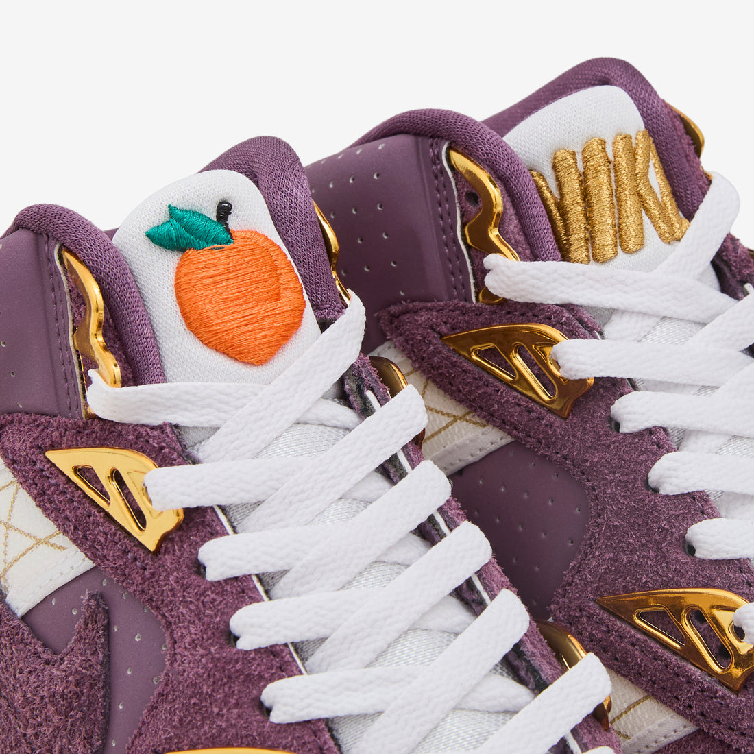 Air Trainer SC SP Pro Purple | White | Sail | Metallic Gold Footwear
