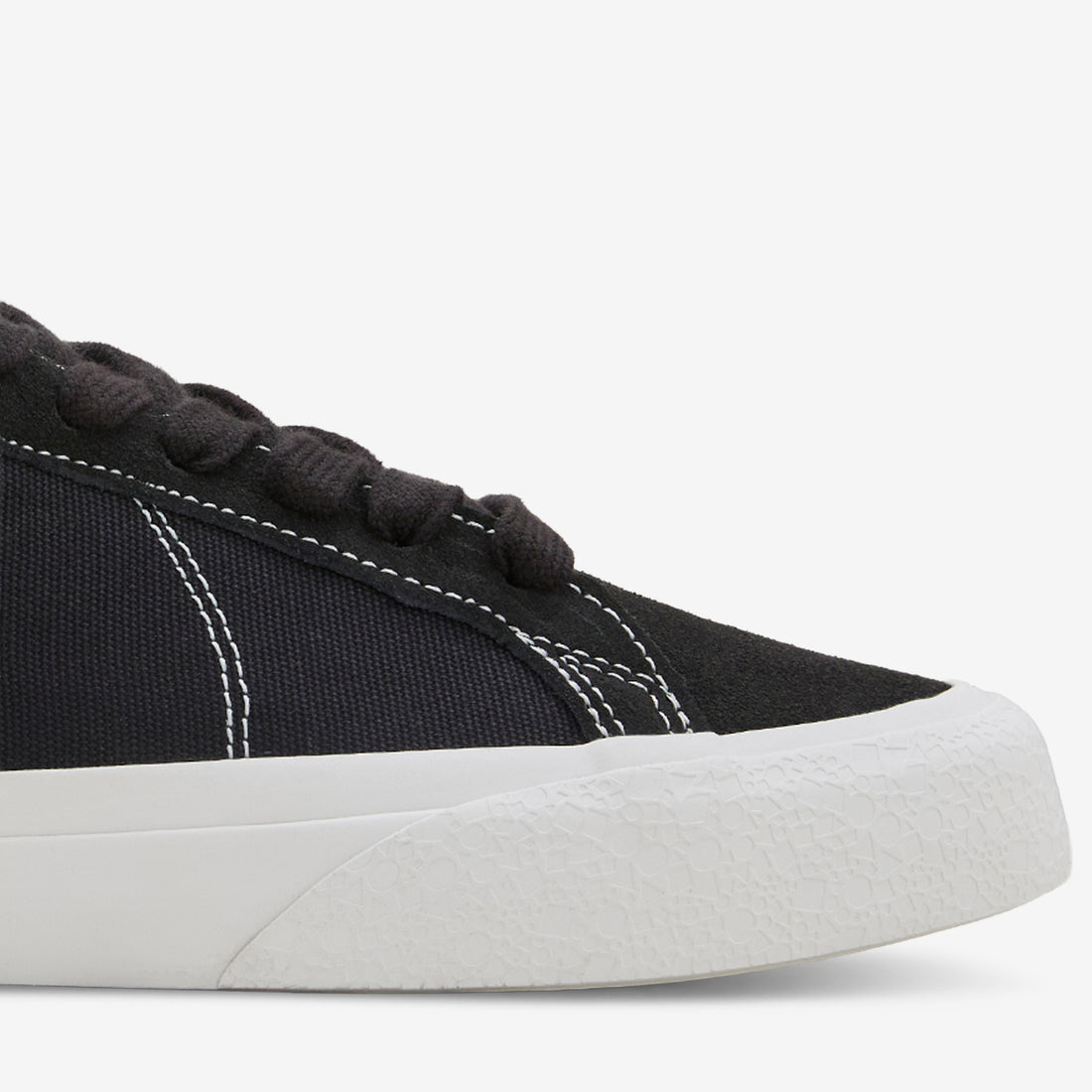 Blazy Black | Black | Sail | White Footwear