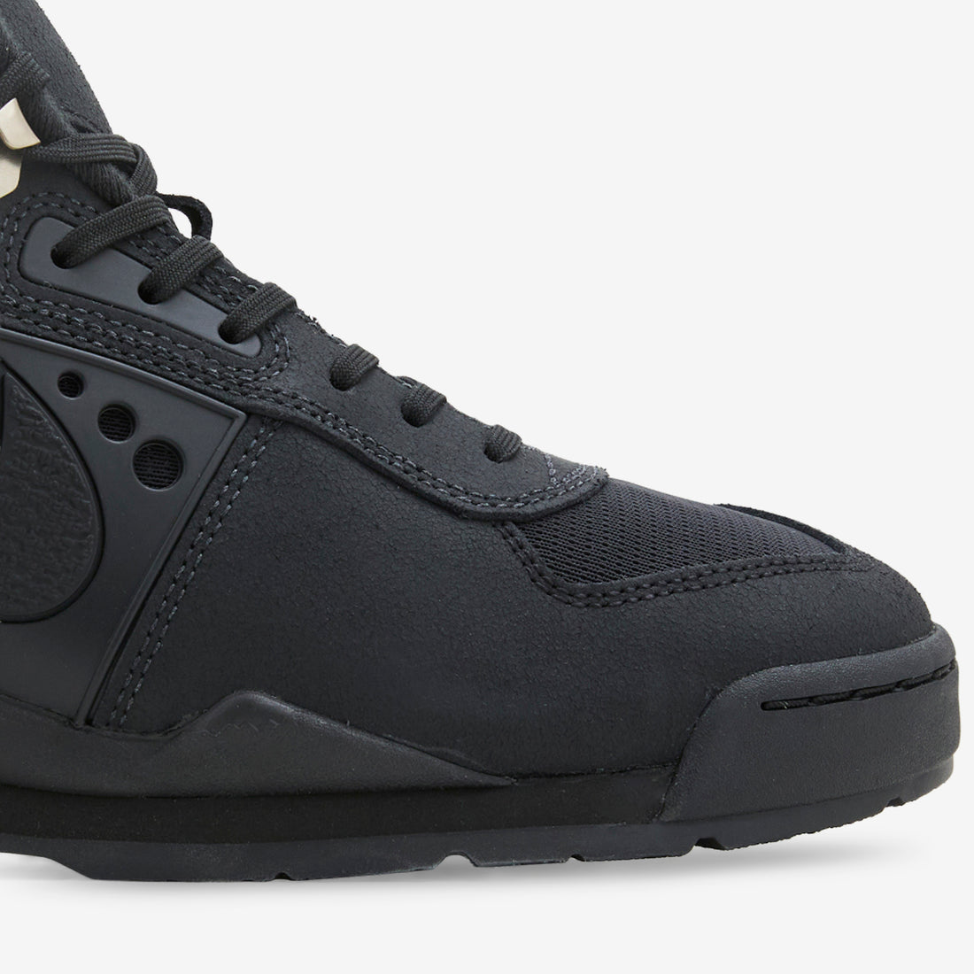 Baltoro SP Black | Black | Metallic Gold | White Footwear