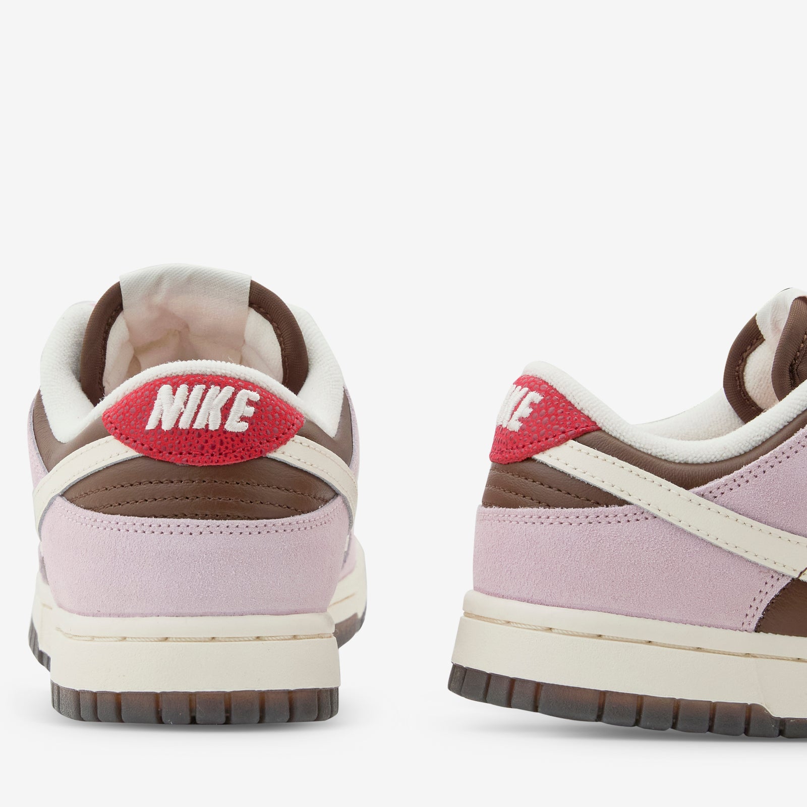 Women's Dunk Low Cacao Wow | Pale Ivory | Pink Foam – Above
