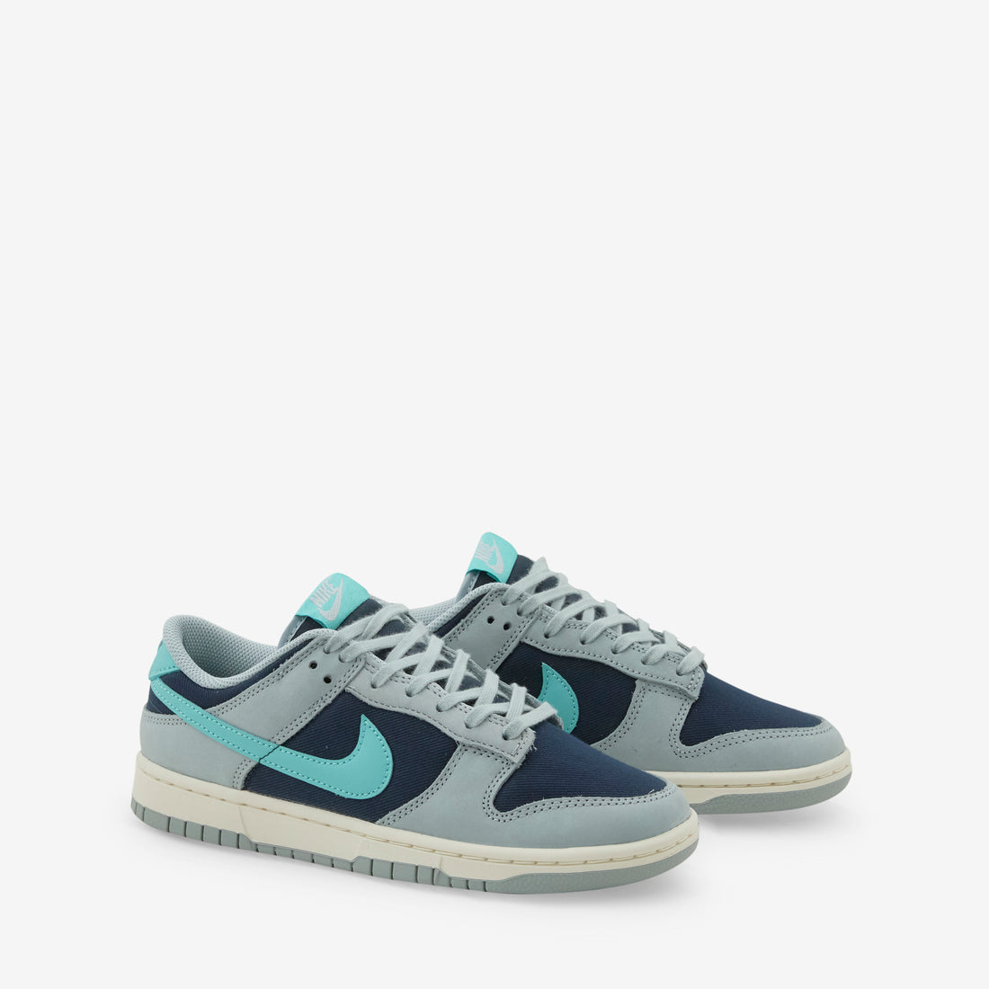 Dunk Low Retro Premium Light Pumice | Green Frost | Dark Obsidian Footwear