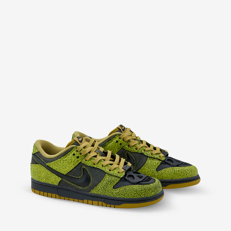 Dunk Low Retro 'Halloween' Bright Cactus | Black | Green Curry Footwear