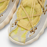 Mind 002 Flyknit Light Bone | Saturn Gold | Infinite Gold