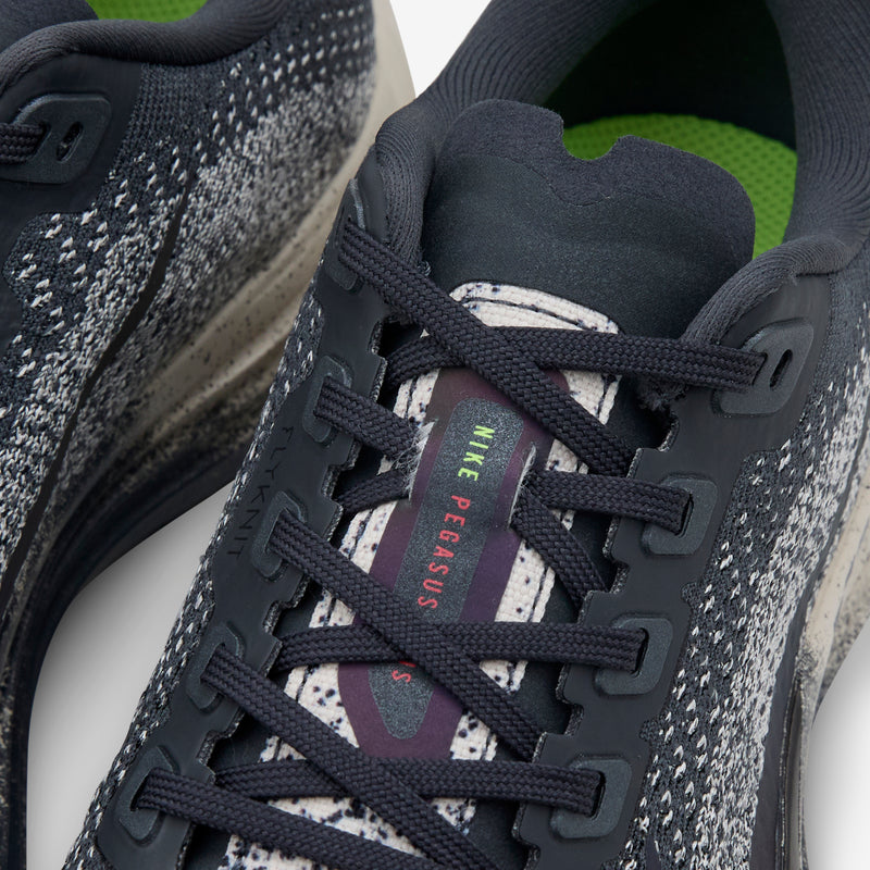 Pegasus Plus Oatmeal | Black | Anthracite | Volt Footwear