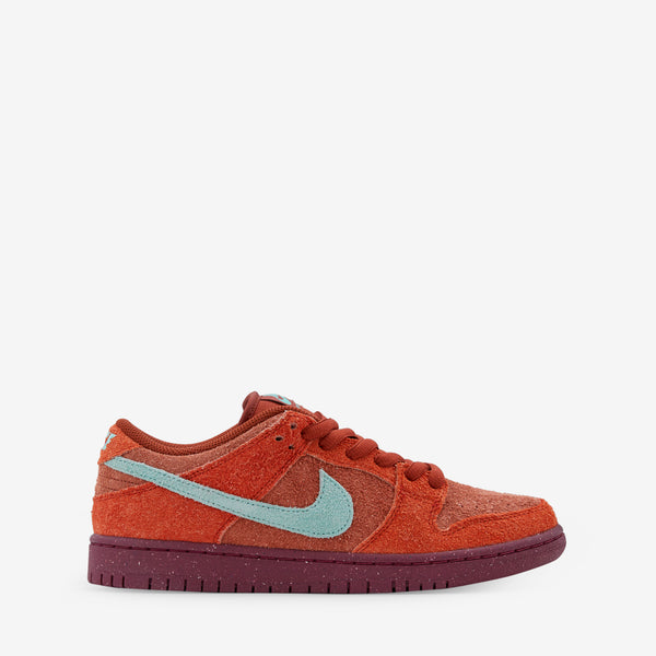 SB Dunk Low Pro PRM Mystic Red | Emerald Rise | Rugged Orange