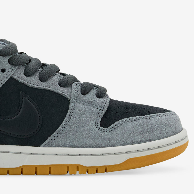 SB Dunk Low Pro Dark Smoke Grey | Black | Smoke Grey Footwear