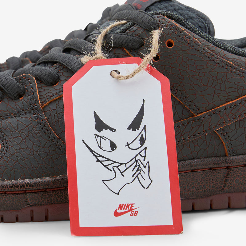 SB Dunk Low Pro Premium Dark Smoke Grey | Campfire Orange | Black Footwear