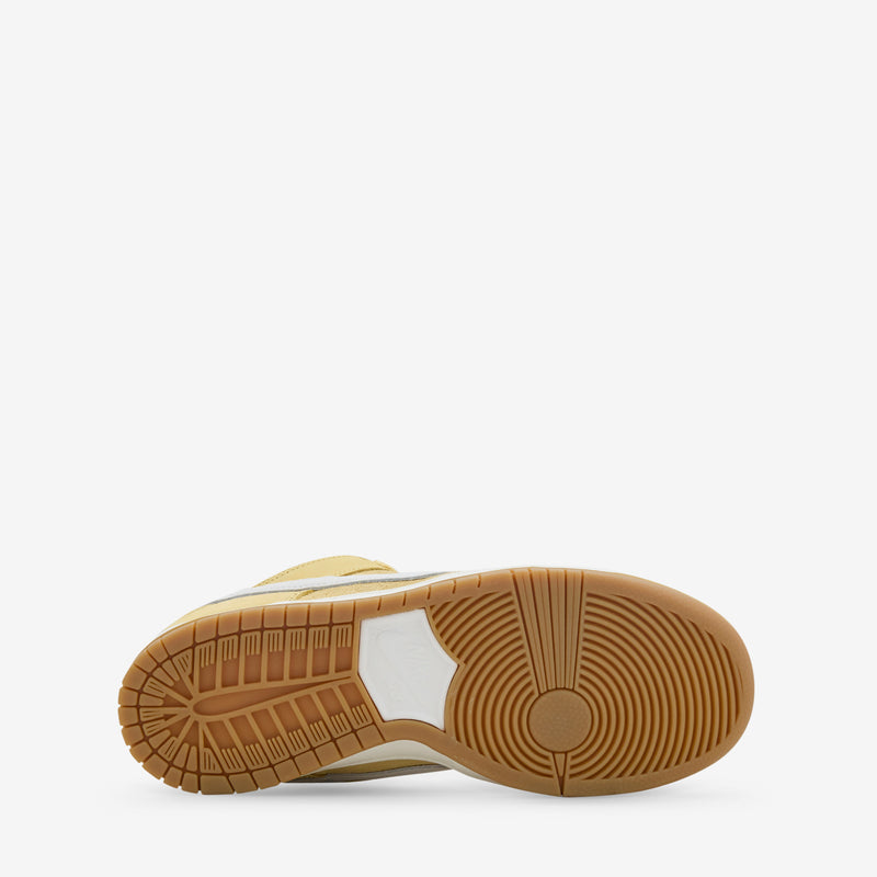 SB Dunk Low Pro Saturn Gold | Saturn Gold | Solar Flare | Sail Footwear