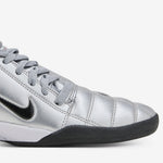 Total 90 SP Metallic Silver | Black | University Red