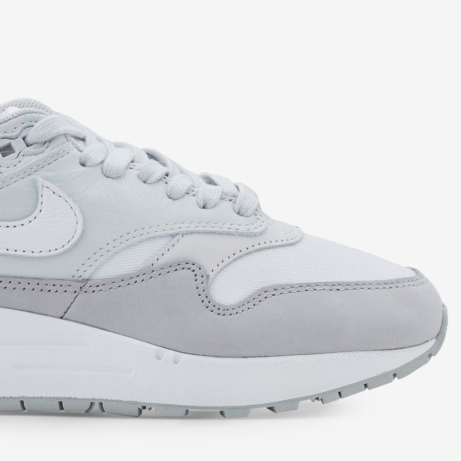 Women's Air Max 1 '87 LX NBHD Photon Dust | White | Light Smoke Grey –  Above The Clouds