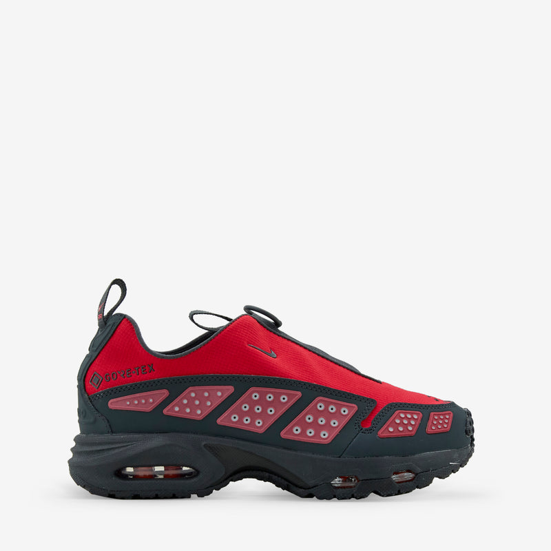 Women's Air Max SNDR GTX Hyper Crimson | Dark Smoke Grey | Fire Red Footwear