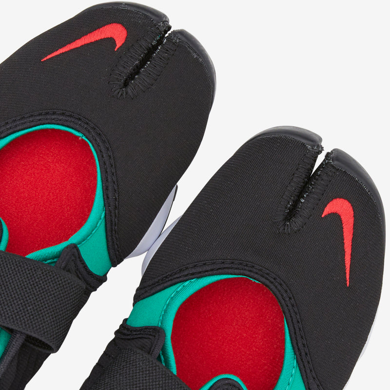 Women's Air Rift Black | University Red | Stadium Green | White