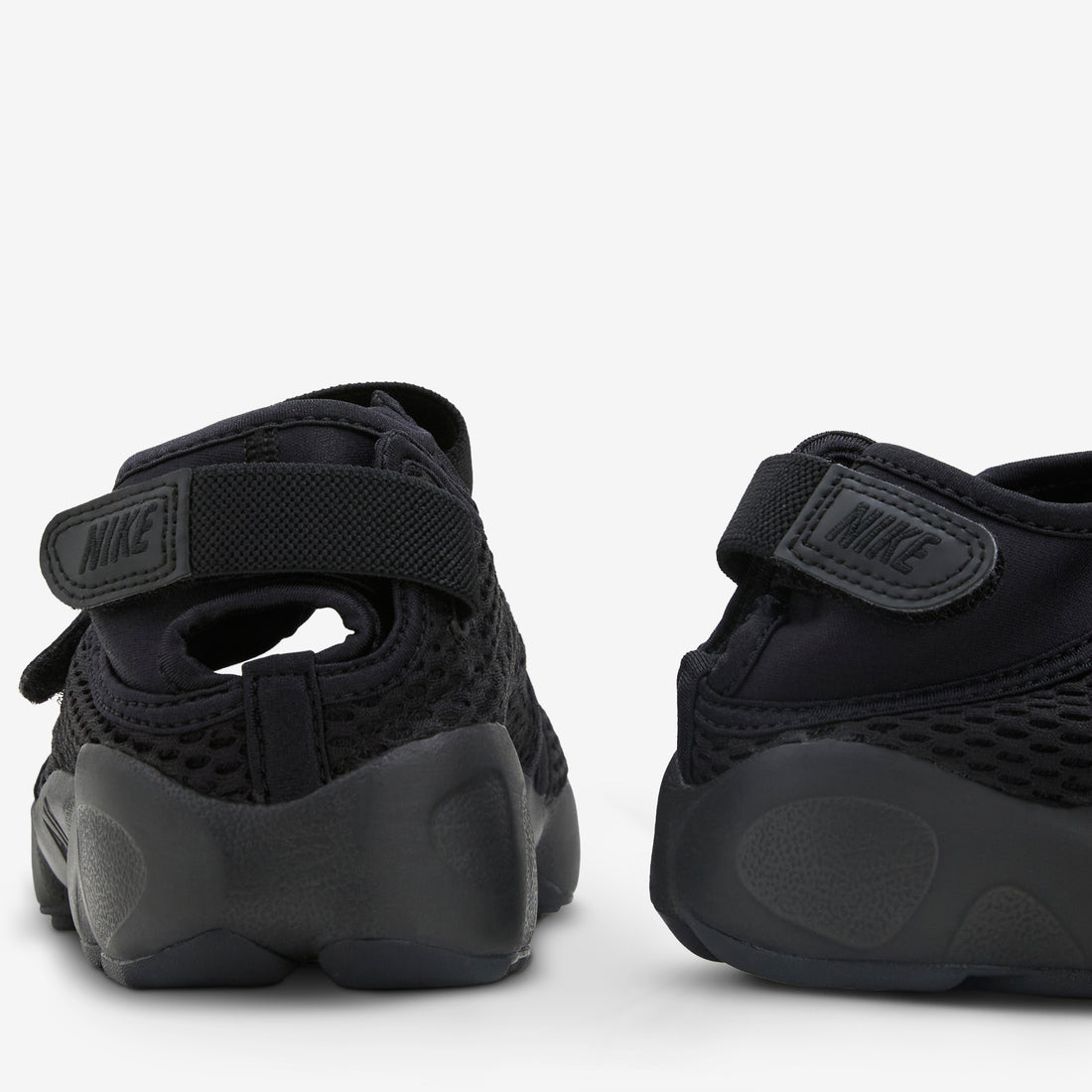 Women's Air Rift Mesh Black | Black | White Footwear