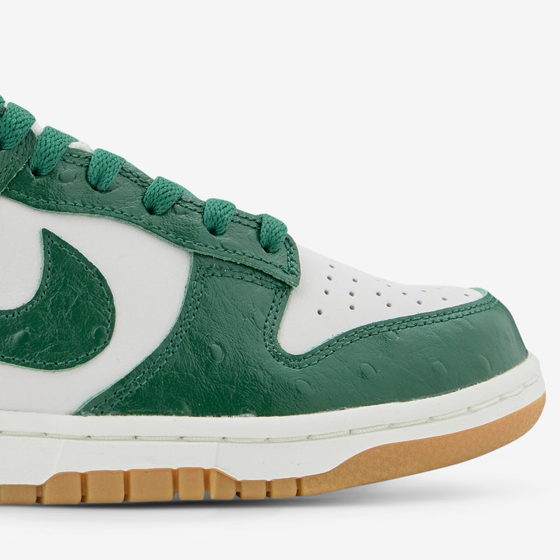 Women's Dunk Low LX Phantom | Gorge Green | Sail | Metallic Gold