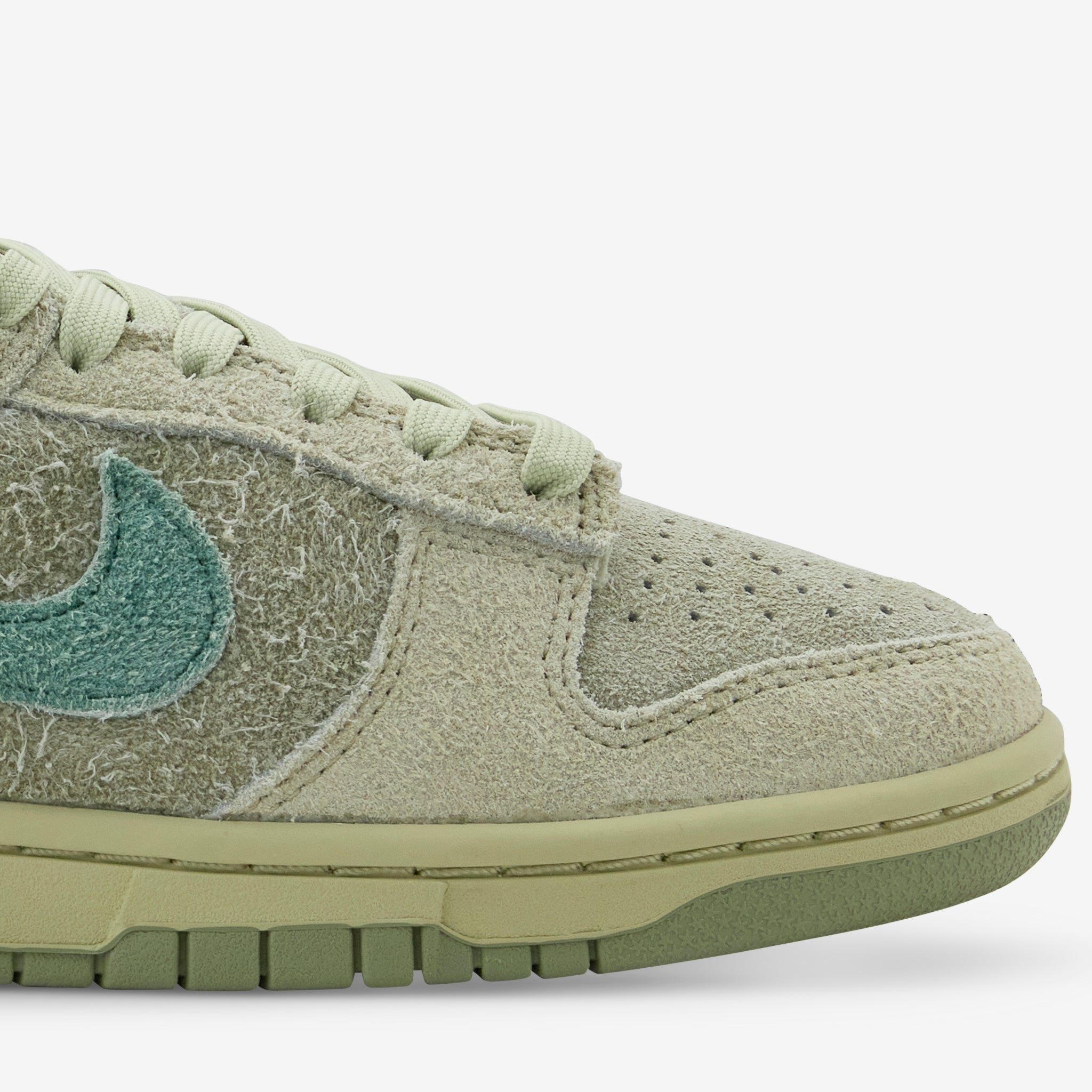 nike olive green womens