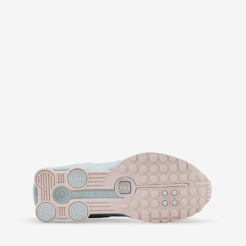 Women's Shox R4 Barely Rose | Metallic Platinum Footwear