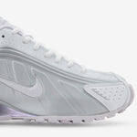 Women's Shox R4 White | Barely Grape | MTLC Platinum