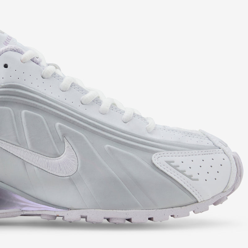 Women's Shox R4 White | Barely Grape | MTLC Platinum Footwear