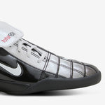 Women's Total 90 SE Black | White | University Red