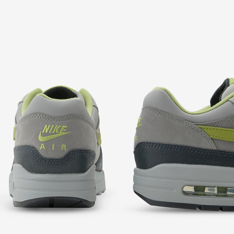 HUF x Air Max 1 SP Anthracite | Pear | Medium Grey | Flat Pewter Footwear