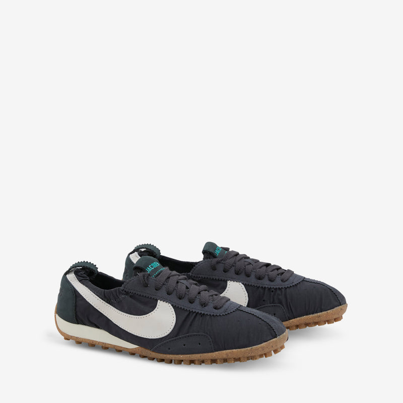 Jacquemus x Women's Moon Shoe SP Off Noir | Cashmere | Gum Light Brown Footwear