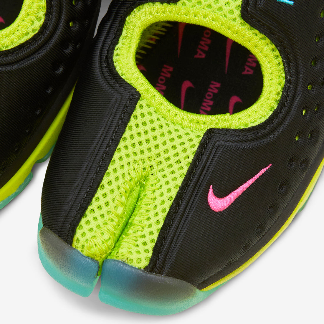 MoMA x Women's Rift 2 SP Black | Light Fuschia | Cyber | Dark Powder Blue Footwear
