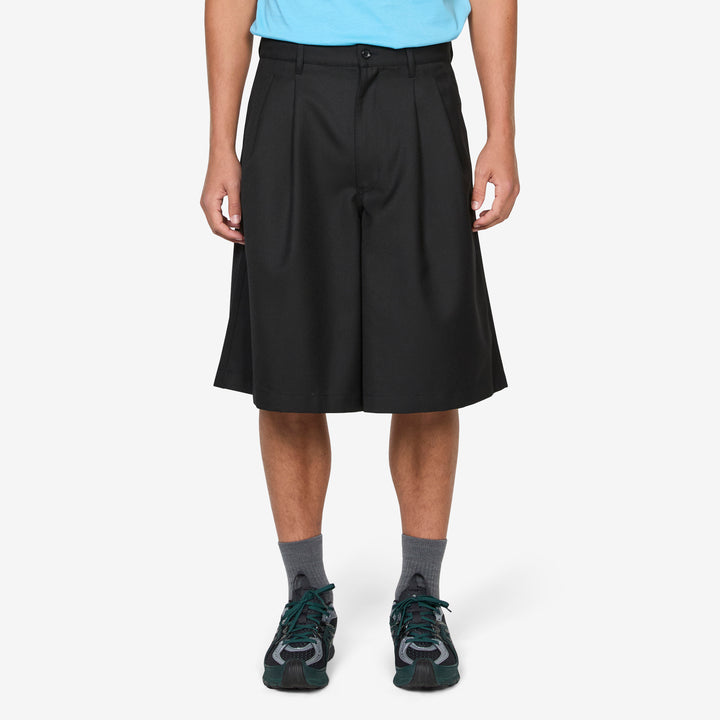 Pleated Shorts Black Front