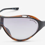 Le Specs x Iris Black Tort | Smoke Grad
