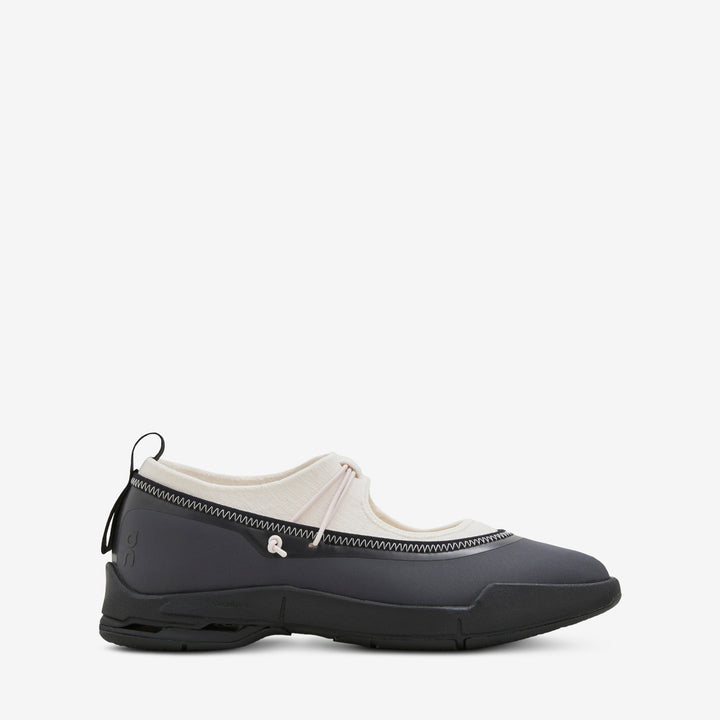 Women's Cloudnova Moon Mary Jane Black | Ivory