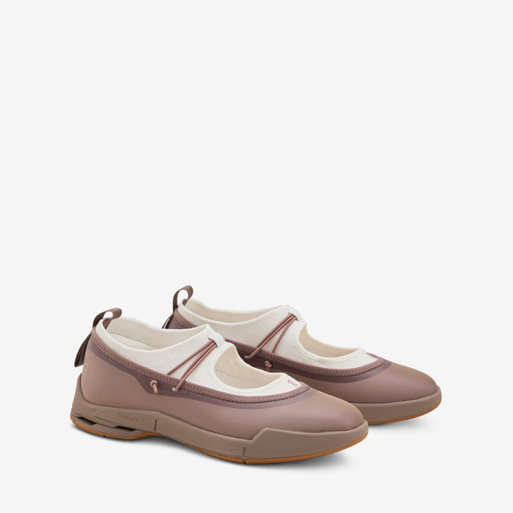 Women's Cloudnova Moon Mary Jane Clove | Ivory Front