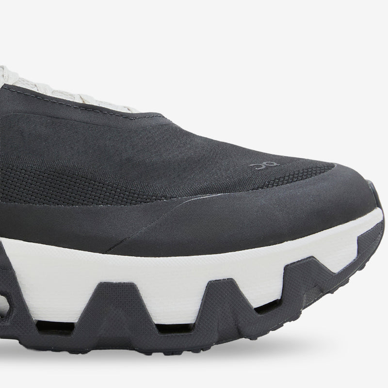 Post Archive Faction (PAF) x Women's Cloudmonster Hyper Black | Black Footwear