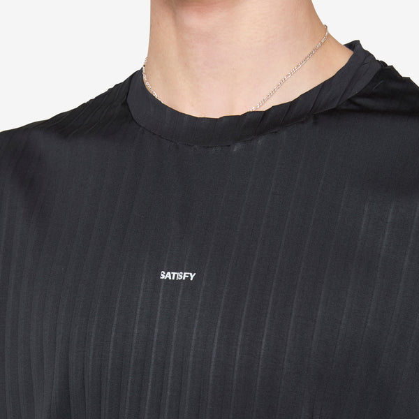 AuraLite™ Pleated T-Shirt Black Tees