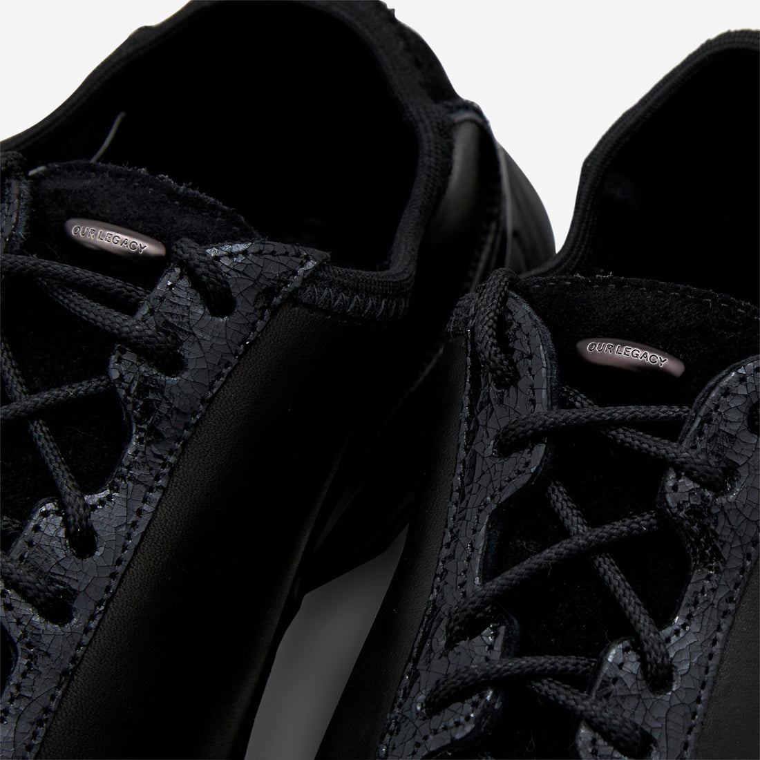 Klove Black Leather Footwear