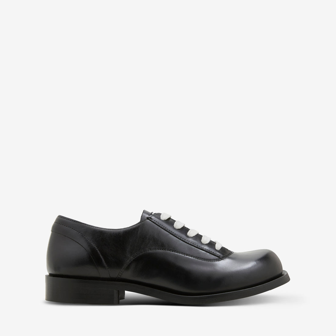 086 Derby Black Glazed Leather Footwear