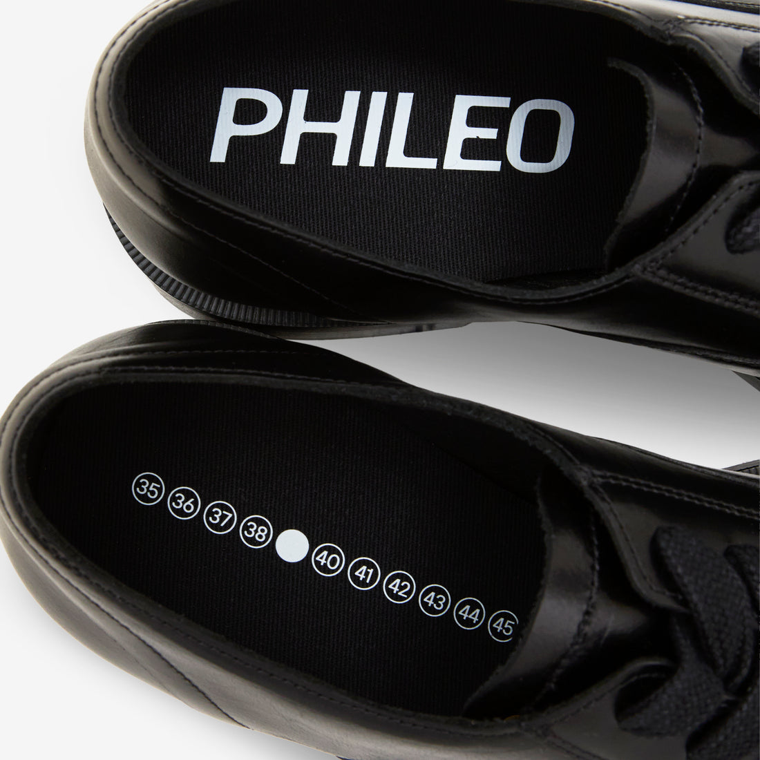 086 Derby Black Glazed Leather Footwear