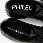 086 Derby Black Glazed Leather